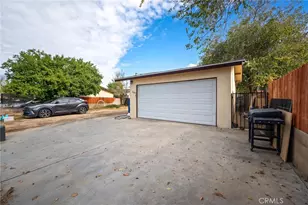 43826 Beech Ave, Lancaster, CA 93534 - Photo 27