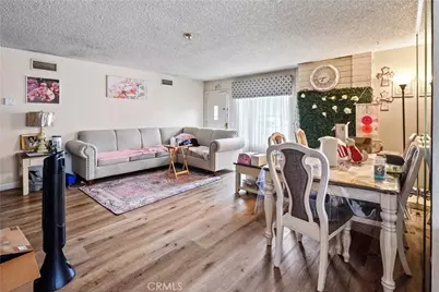 22855 Vanowen, West Hills, CA 91307 - Photo 3