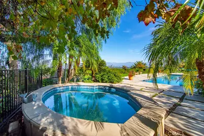 18933 La Montana Place, Tarzana, CA 91356 - Photo 53