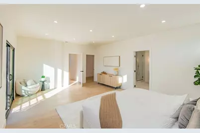 323 S Orange Drive, Los Angeles, CA 90036 - Photo 23