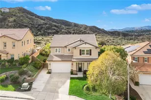 20530 Cheryl Ln, Saugus, CA 91350 - Photo 3