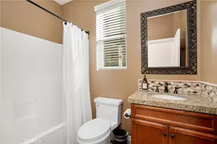 20530 Cheryl Ln, Saugus, CA 91350 - Photo 35