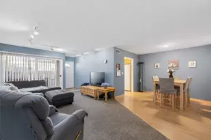 8060 Canby Ave, Reseda, CA 91335 - Photo 5