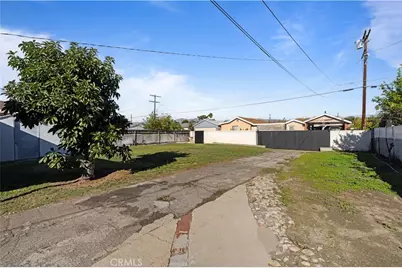 10156 Laurel Cyn. Blvd., Pacoima, CA 91331 - Photo 27