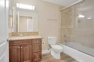 4724 Kester, Sherman Oaks, CA 91403 - Photo 15