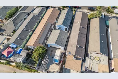 1766 E 105th, Los Angeles, CA 90002 - Photo 9