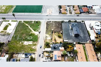 1836 Niles, Bakersfield, CA 93305 - Photo 13