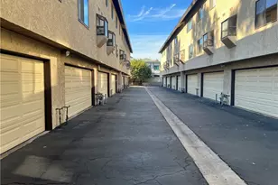 19230 Wyandotte, Reseda, CA 91335 - Photo 5