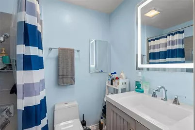 19540 Sherman Way #602, Reseda, CA 91335 - Photo 17