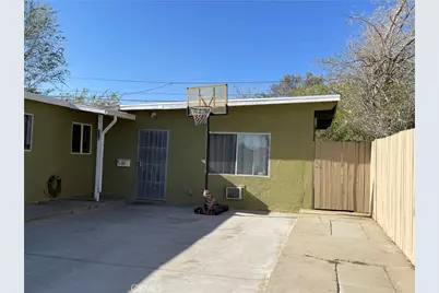 719 W Avenue H13, Lancaster, CA 93534 - Photo 5