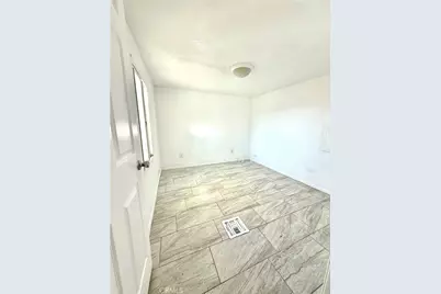 1258 Rosamond Blvd #66, Rosamond, CA 93560 - Photo 9