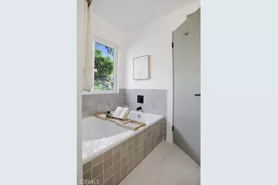 1069 Belleza Street, Camarillo, CA 93012 - Photo 25