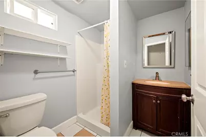 818 W 65th, Los Angeles, CA 90044 - Photo 33