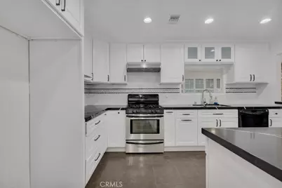 7931 Rudnick, West Hills, CA 91304 - Photo 17