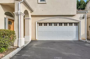 17743 Merridy St, Northridge, CA 91325 - Photo 3