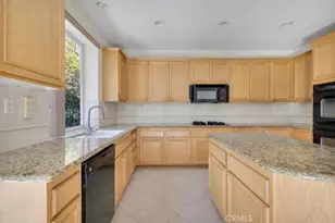 11205 Salerno, Porter Ranch, CA 91326 - Photo 11