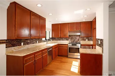 400 W Riverside Drive #2, Burbank, CA 91506 - Photo 9