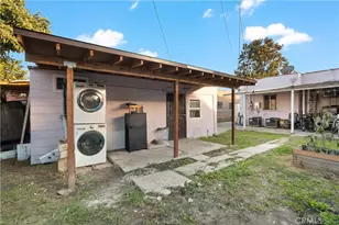 641 W 108th, Los Angeles, CA 90044 - Photo 21