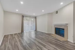 5744 Oak Bend Ln, Oak Park, CA 91377 - Photo 3