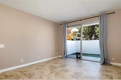 27614 Susan Beth Way #F, Saugus, CA 91350 - Photo 7