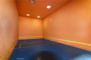 5545 Canoga Ave, Woodland Hills, CA 91367 - Photo 17