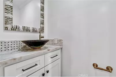 22202 Avenue San Luis, Woodland Hills, CA 91364 - Photo 15