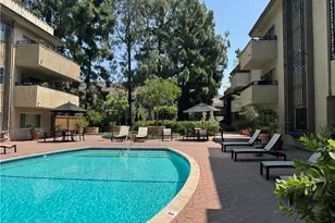 6702 Hillpark Dr, Los Angeles, CA 90068 - Photo 23