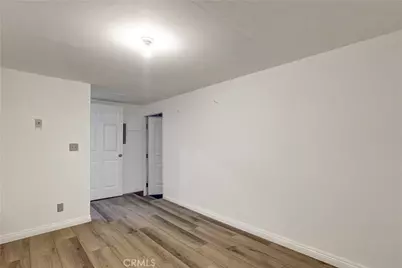 7809 N Via Foggia, Burbank, CA 91504 - Photo 25