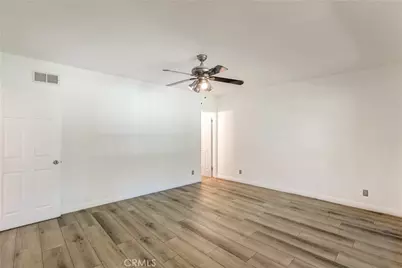 7809 N Via Foggia, Burbank, CA 91504 - Photo 11
