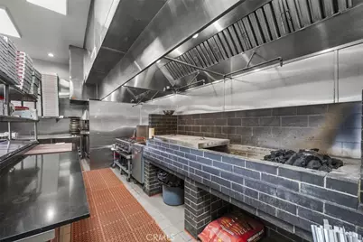 12061 Strathern Street, North Hollywood, CA 91605 - Photo 41