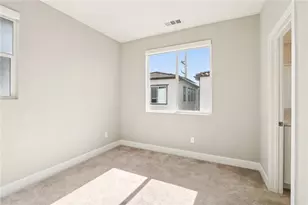 3010 Tallahassee Ln, Simi Valley, CA 93065 - Photo 17