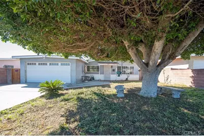 1540 Pico, San Fernando, CA 91340 - Photo 3