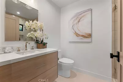 13541 Chandler Boulevard, Sherman Oaks, CA 91401 - Photo 19