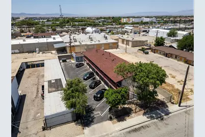 44921 Trevor, Lancaster, CA 93534 - Photo 33