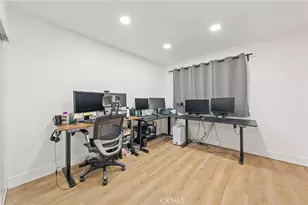 9210 Van Nuys Blvd, Panorama City, CA 91402 - Photo 23