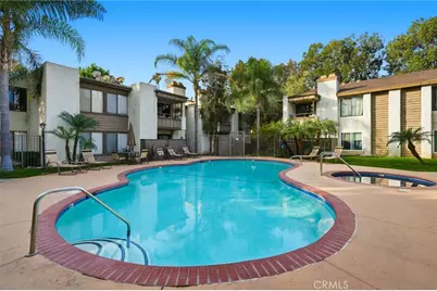 15511 Sherman Way #19, Van Nuys, CA 91406 - Photo 25