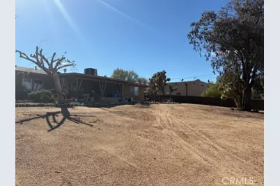 56662 El Dorado, Yucca Valley, CA 92284 - Photo 3