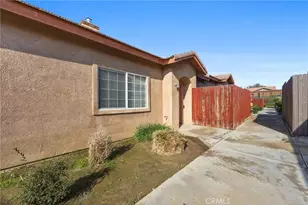 548 Yellow Meadow Ct, Bakersfield, CA 93308 - Photo 11