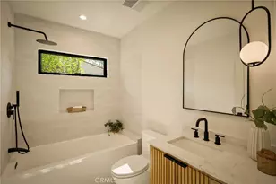 5444 Morella Ave, Valley Village, CA 91607 - Photo 29