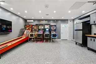 22301 Marilla St, Chatsworth, CA 91311 - Photo 43