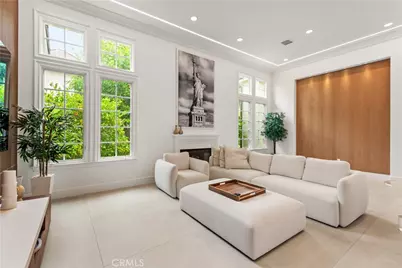 25410 Prado De Las Bellotas, Calabasas, CA 91302 - Photo 5