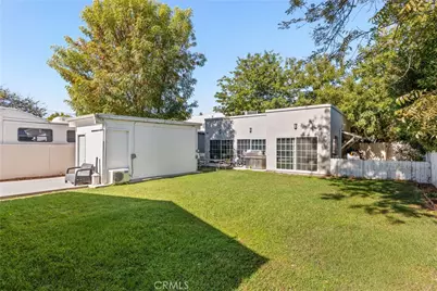 14835 Kittridge Street, Van Nuys, CA 91405 - Photo 17