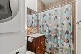 14835 Kittridge St, Van Nuys, CA 91405 - Photo 13