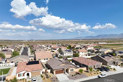 37732 Phelan Lane, Palmdale, CA 93552 - Photo 5