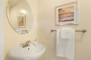 11923 Darlington Ave, Los Angeles, CA 90049 - Photo 37