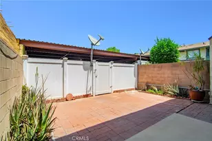 18931 Kittridge St, Reseda, CA 91335 - Photo 17