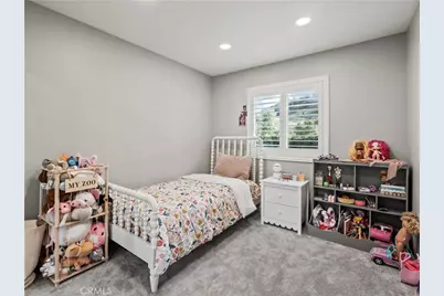 28316 Royal Drive, Castaic, CA 91384 - Photo 11