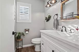 28316 Royal Dr, Castaic, CA 91384 - Photo 9