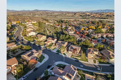 29724 Castlebury, Castaic, CA 91384 - Photo 67