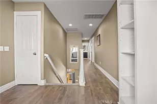 29724 Castlebury, Castaic, CA 91384 - Photo 15